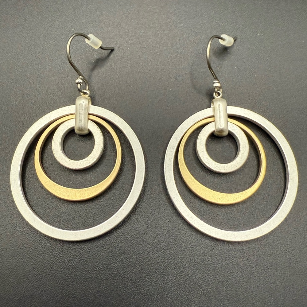 Geometric Gold and Silver Tone Circle Dangle Earrings